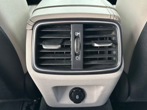 Used 2019 Genesis G70 3.3T Advanced w/ Elite Package image 18