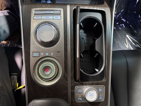 Used 2024 Genesis GV80 2.5T AWD/4WD image 36