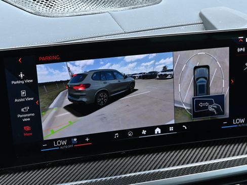 Certified 2024 BMW X5 M60i AWD/4WD image 33