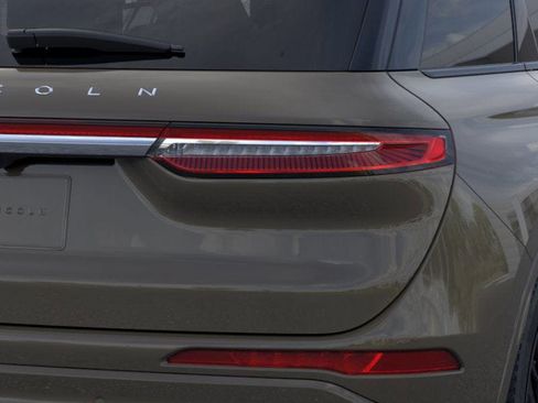 New 2025 Lincoln Corsair AWD w/ Equipment Group 101A image 21