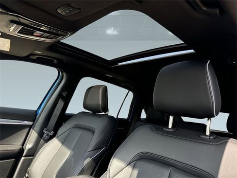 New 2025 Jeep Wagoneer S Limited image 13