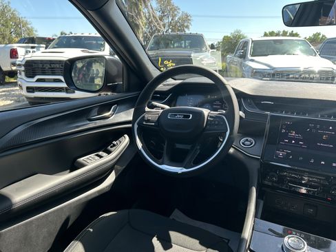 New 2026 Jeep Grand Cherokee Laredo X RWD image 37