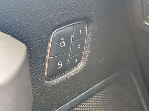 Used 2019 Ford F350 Lariat w/ Lariat Ultimate Package AWD/4WD image 11