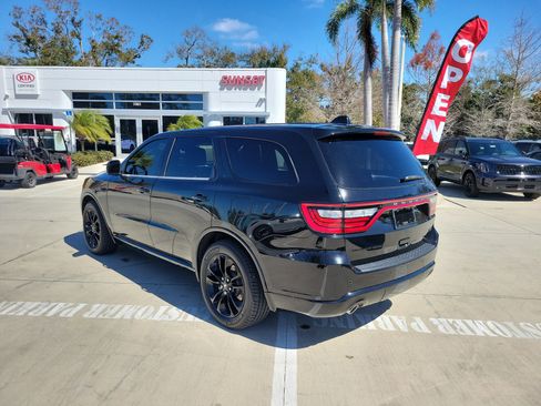 Used 2020 Dodge Durango R/T w/ Technology Group image 6