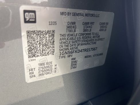 New 2026 Chevrolet Suburban Premier image 33