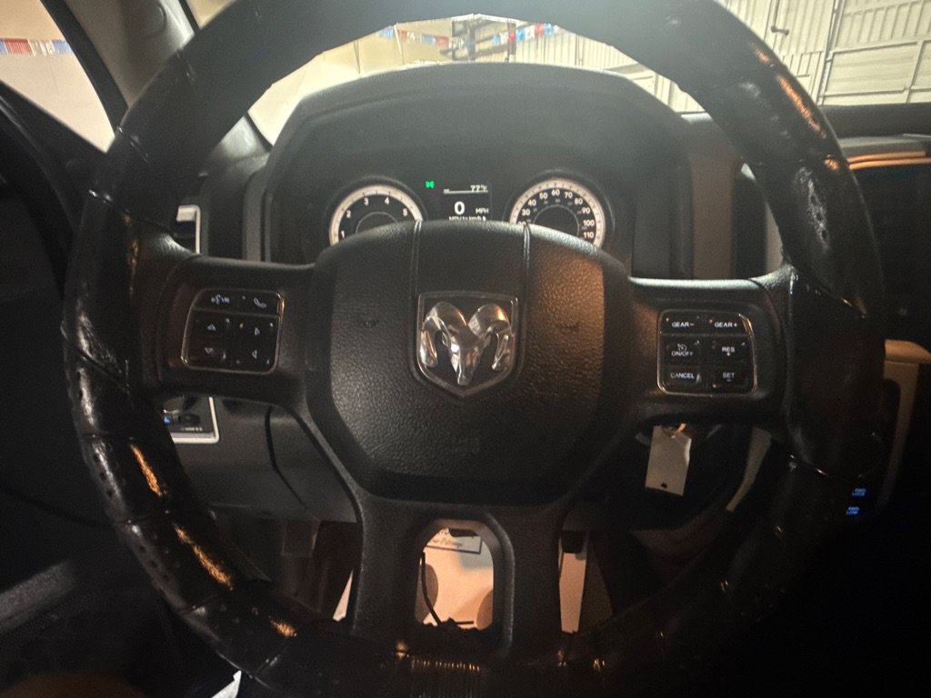 Used 2016 RAM 1500 Classic SLT AWD/4WD image 13