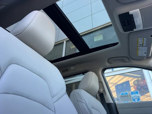 New 2025 Nissan Pathfinder SL image 20