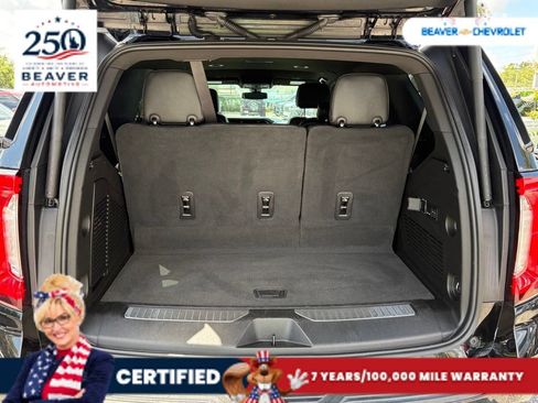 Used 2022 GMC Yukon Denali RWD image 11