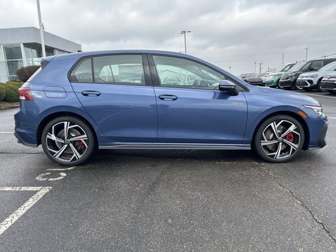 New 2026 Volkswagen GTI SE image 8