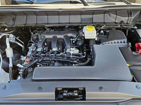 New 2026 Nissan Pathfinder SV image 32