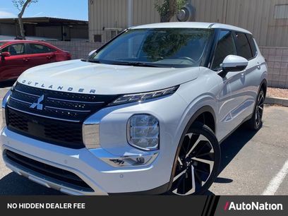Used 2024 Mitsubishi Outlander SE