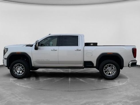 Used 2025 GMC Sierra 2500 Denali Ultimate AWD/4WD image 6