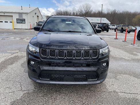 New 2026 Jeep Compass Limited AWD/4WD image 2