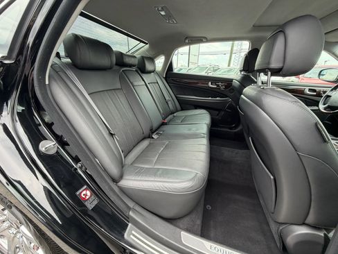 Used 2012 Hyundai Equus Signature image 15