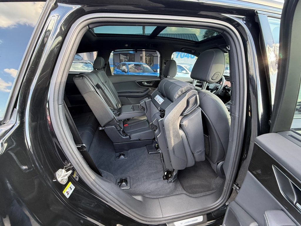 Used 2025 Audi Q7 3.0T Premium Plus AWD/4WD image 37