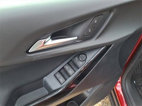 New 2026 Chevrolet Equinox LT w/ Convenience Package II image 17