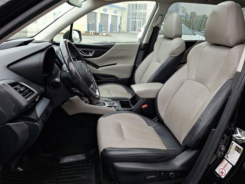 Used 2019 Subaru Forester Limited image 11