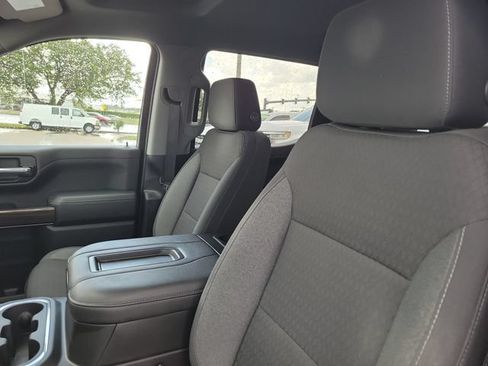 Used 2022 Chevrolet Silverado 1500 RST w/ Safety Package AWD/4WD image 15