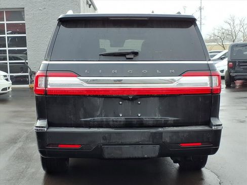 Used 2021 Lincoln Navigator Black Label image 4