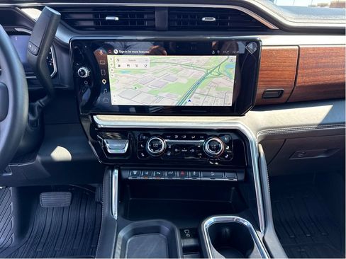 Used 2026 GMC Sierra 2500 Denali Ultimate AWD/4WD image 19
