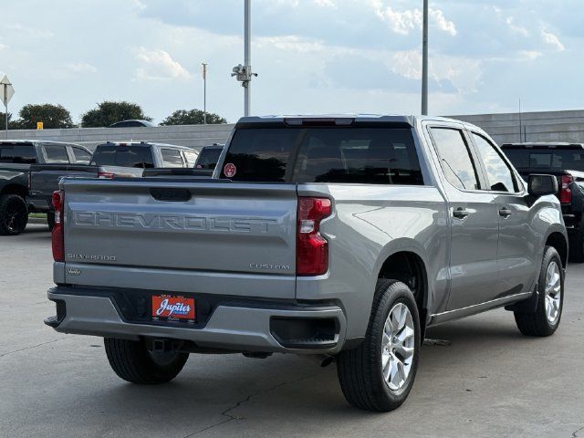 Certified 2025 Chevrolet Silverado 1500 Custom RWD image 5