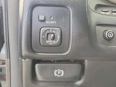 Used 2003 Lexus SC 430 Convertible RWD image 24