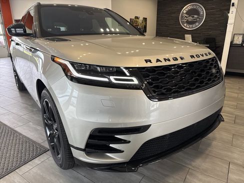 Used 2020 Land Rover Range Rover Velar R-Dynamic S image 2
