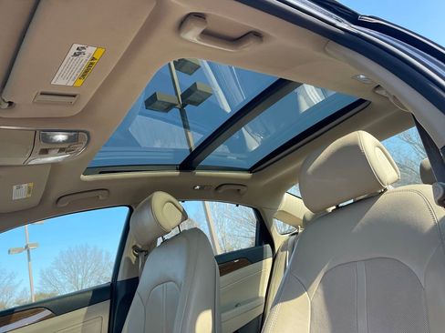 Used 2015 Hyundai Sonata Limited w/ Option Group 05 FWD image 14