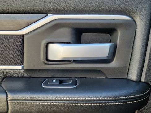 Used 2024 RAM 2500 Big Horn image 15