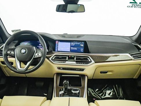Certified 2022 BMW X5 sDrive40i w/ Premium Package RWD image 14