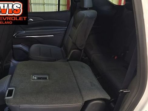 New 2026 Chevrolet Traverse LT w/ Sun and Wheel Package AWD/4WD image 21
