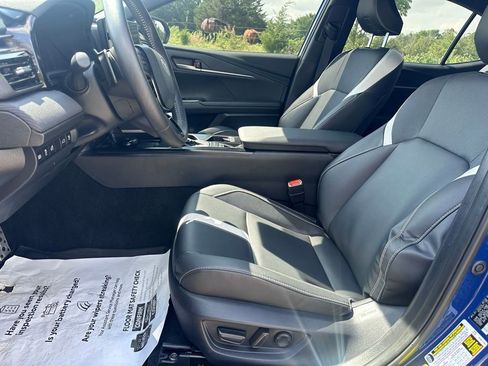Used 2025 Toyota Camry SE w/ Multimedia Upgrade Package FWD image 11