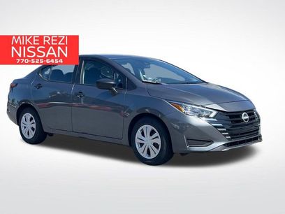 New 2025 Nissan Versa S w/ Trunk Package