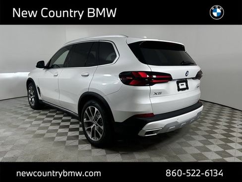 New 2026 BMW X5 xDrive40i w/ Premium Package image 5