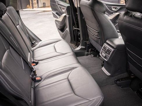 Used 2022 Subaru Forester Limited image 32