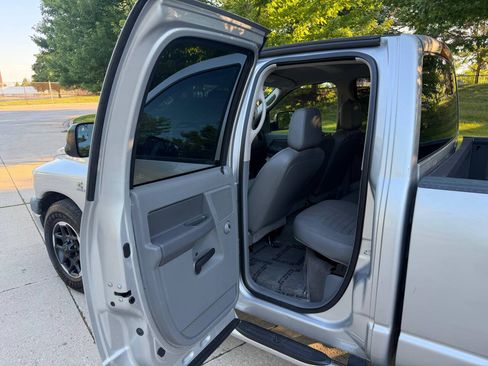 Used 2009 Dodge Ram 2500 Truck SXT RWD image 10