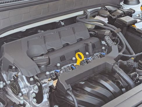 New 2025 Hyundai Venue Limited image 13