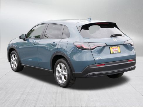 Used 2023 Honda HR-V LX image 5