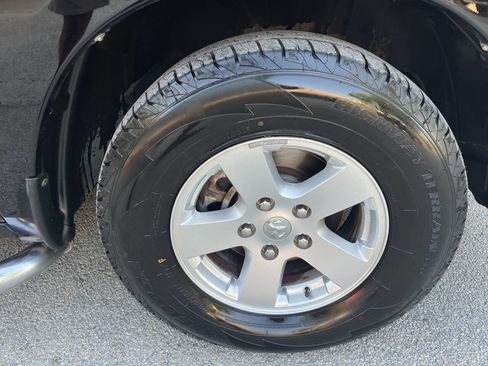 Used 2012 RAM 1500 Classic SLT image 37