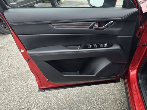 Used 2023 MAZDA CX-5 AWD 2.5 S w/ Premium Package image 9