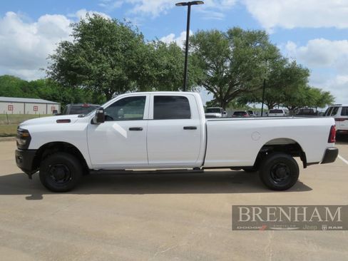 Used 2026 RAM 2500 Tradesman AWD/4WD image 7