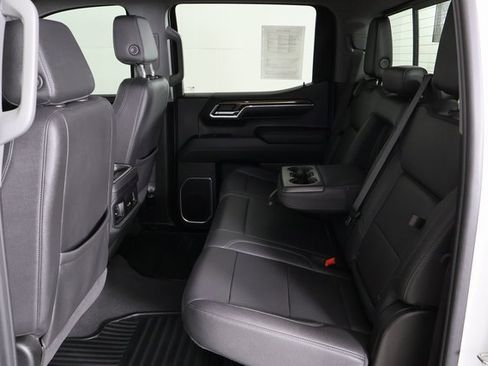 Used 2024 Chevrolet Silverado 1500 RST w/ Convenience Package II image 18