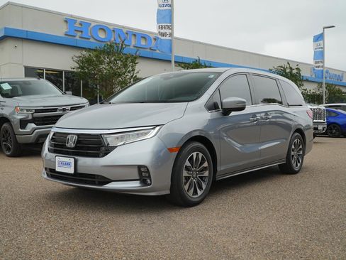 Used 2023 Honda Odyssey EX-L image 1