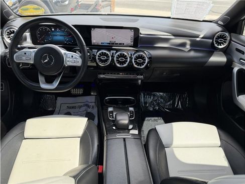 Used 2020 Mercedes-Benz A 220 image 31