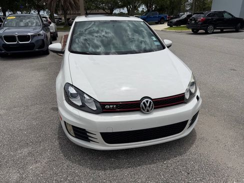 Used 2014 Volkswagen GTI Wolfsburg Edition FWD image 12