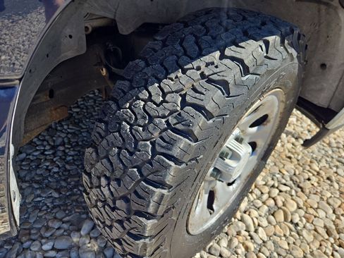 Used 2006 Chevrolet Silverado 1500 W/T RWD image 11
