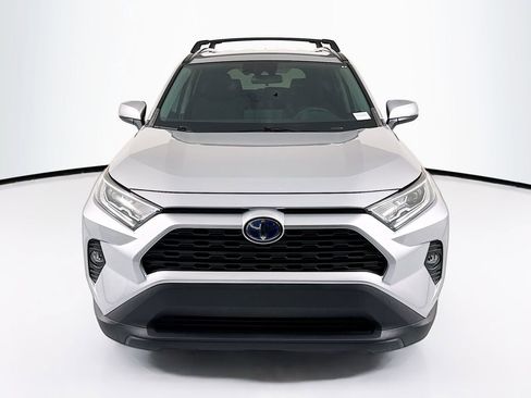 Used 2020 Toyota RAV4 XLE w/ All Weather Liner Package AWD/4WD image 2