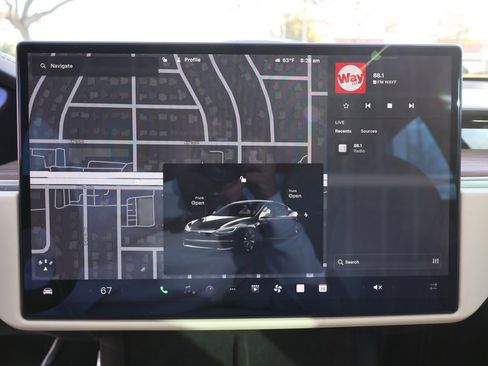 Used 2021 Tesla Model S Plaid image 48