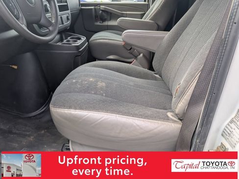 Used 2021 GMC Savana 2500 w/ Driver Convenience Package RWD image 13