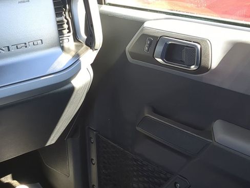 Used 2022 Ford Bronco Big Bend image 23